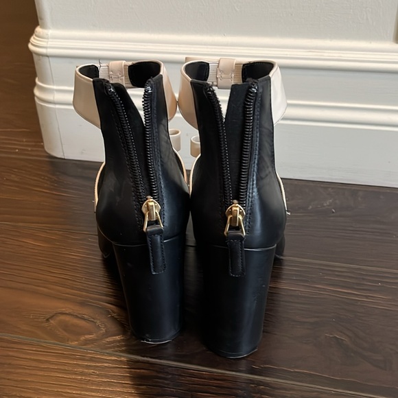 Nine West leather shoes. Perfect Condition.  Size 6.5 - Picture 5 of 8